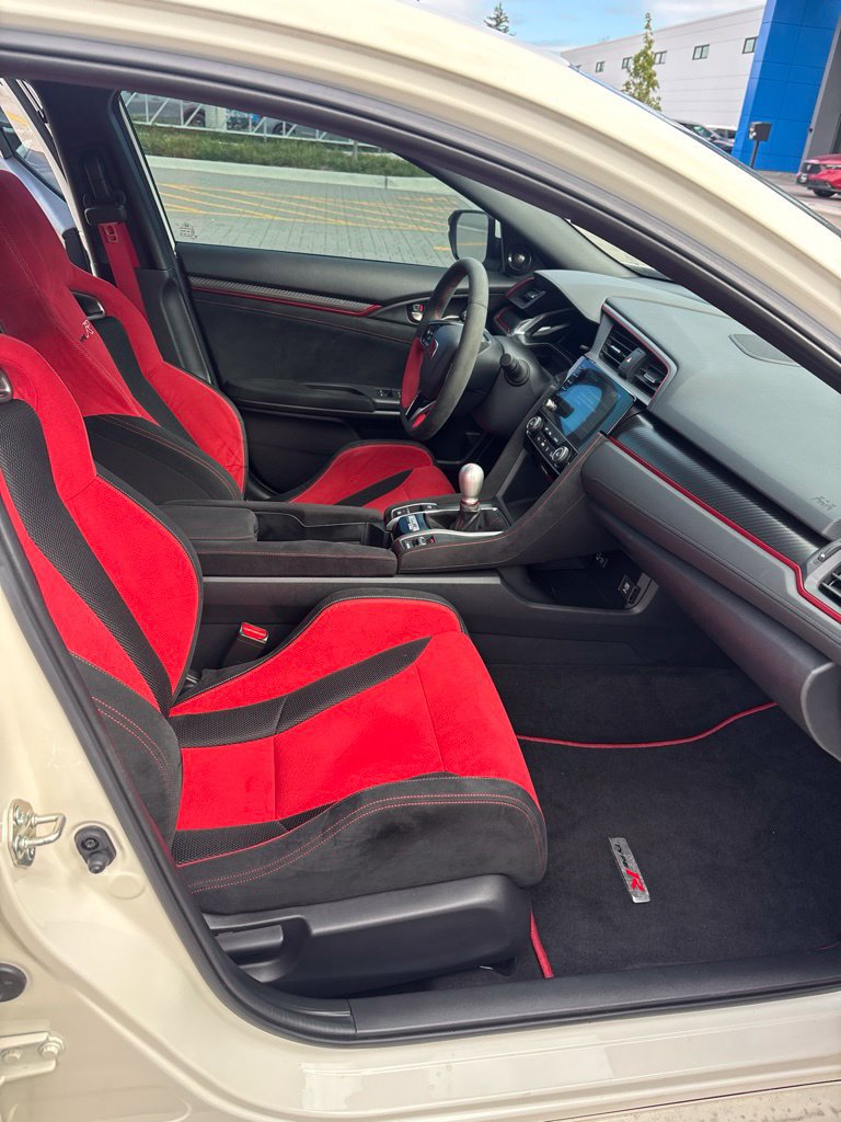 Used 2020 Honda Civic Type R image 9