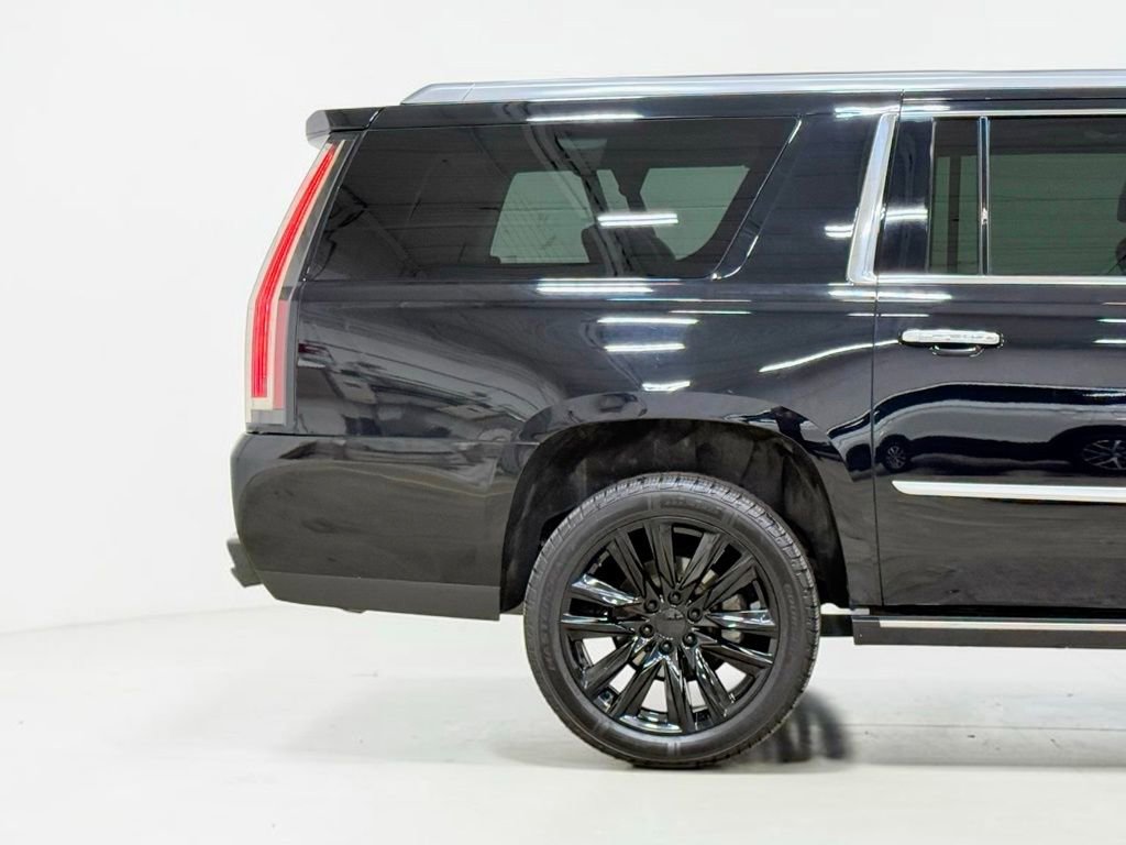 Used 2016 Cadillac Escalade ESV Premium AWD/4WD image 14