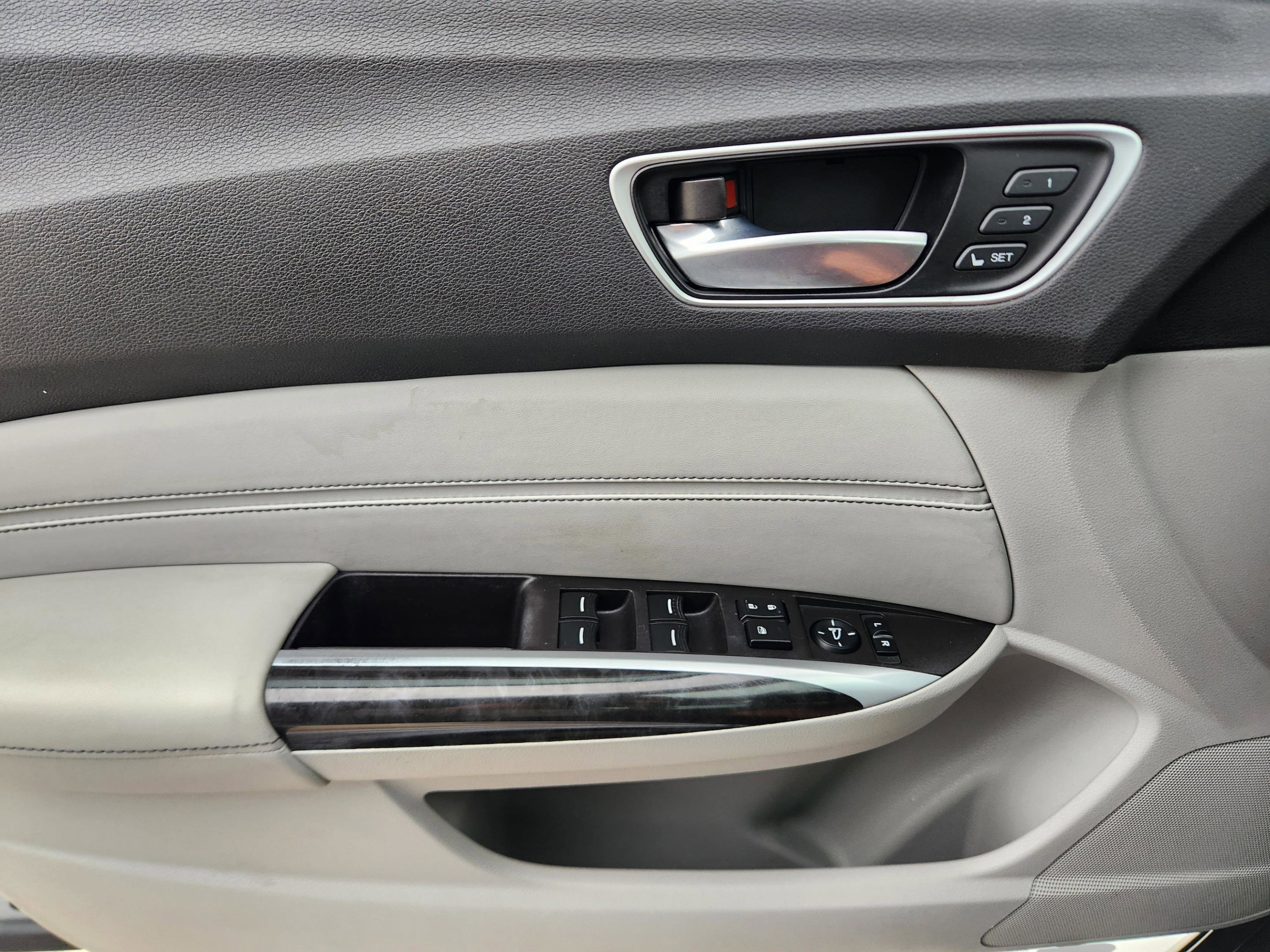 Used 2018 Acura TLX V6 w/ Technology Package image 18