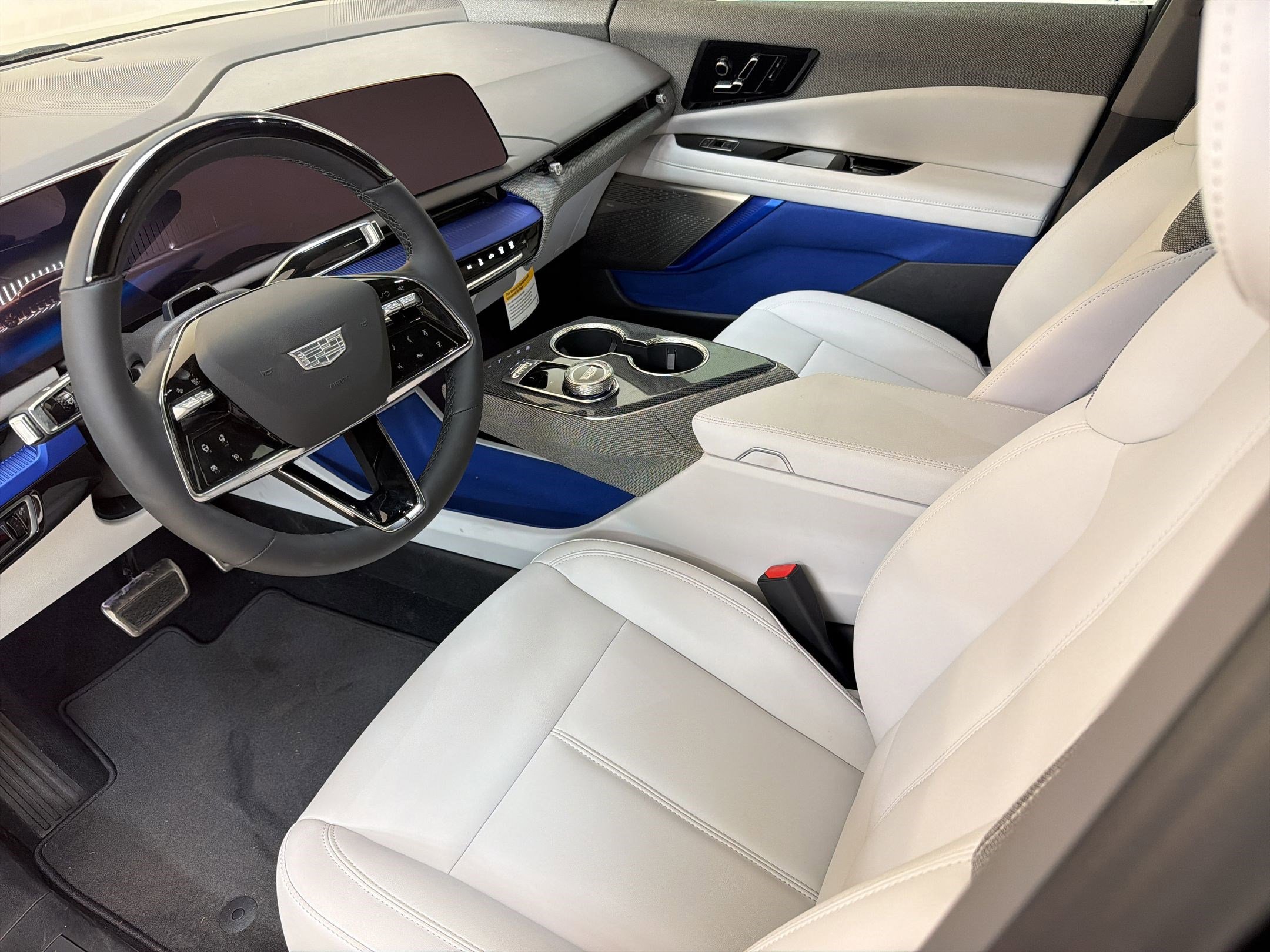 New 2026 Cadillac Optiq Sport 1 RWD image 4