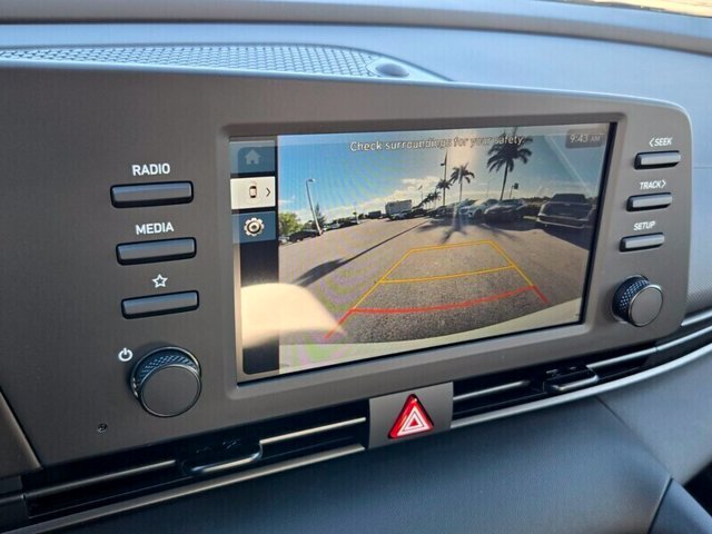 New 2026 Hyundai Elantra SEL Sport FWD image 9