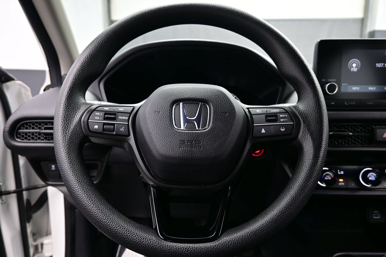 Used 2024 Honda HR-V LX image 22