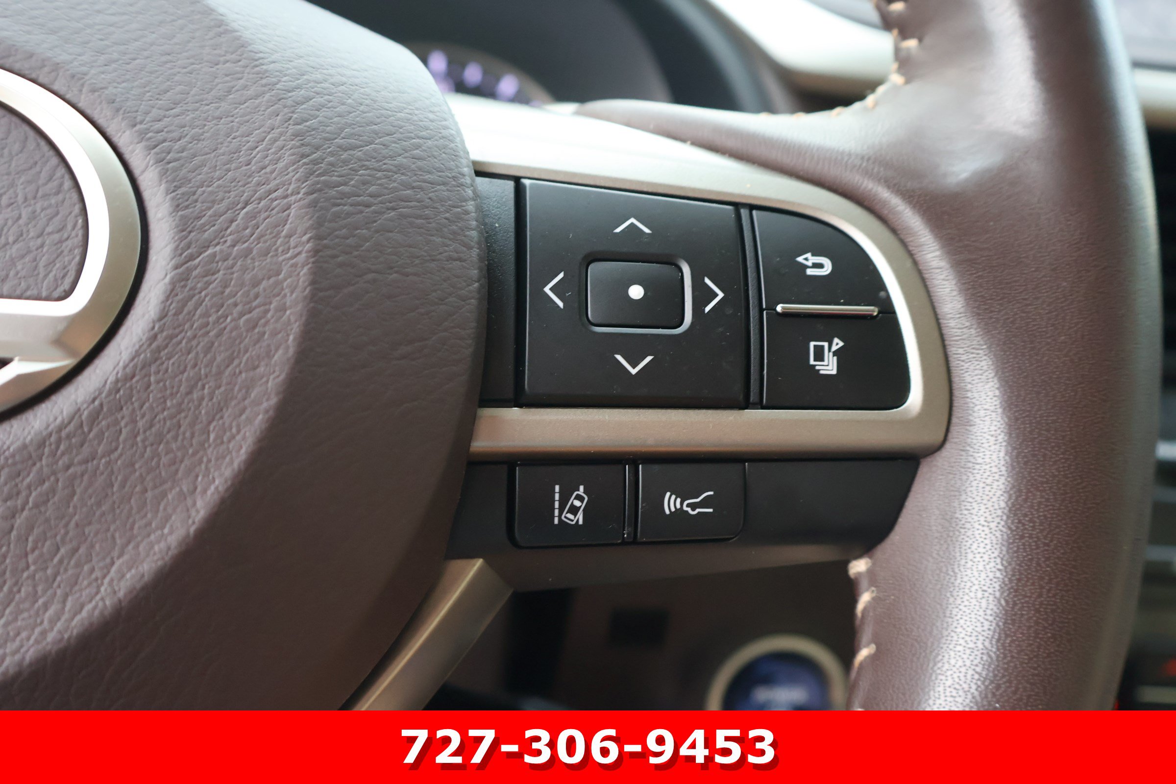 Used 2020 Lexus RX 450h AWD w/ Premium Package image 26