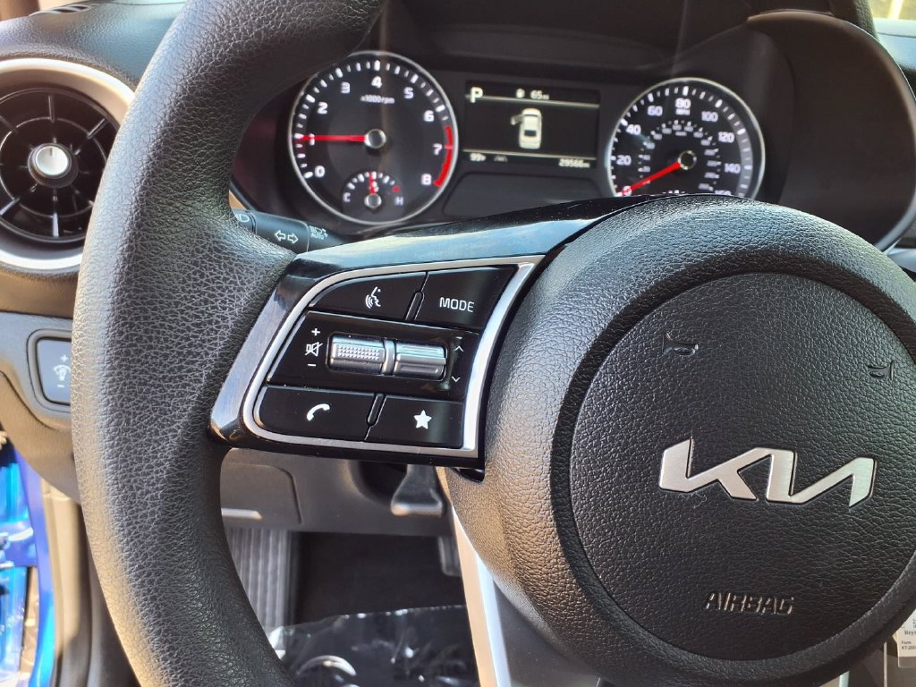 Certified 2024 Kia Forte LXS w/ LXS Technology Package FWD image 20