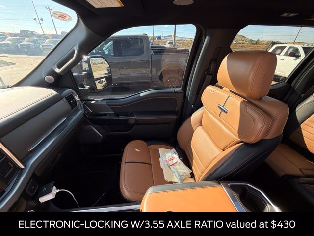 Used 2024 Ford F350 Platinum AWD/4WD image 9