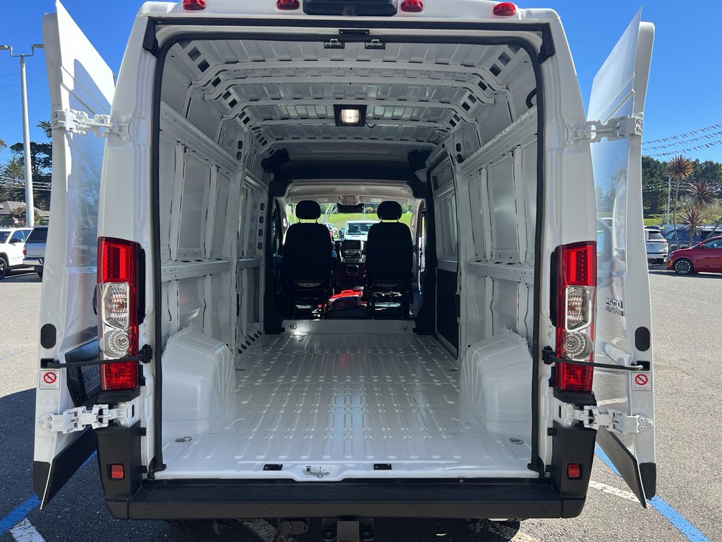 New 2026 RAM ProMaster 2500 w/ Convenience Group FWD image 22