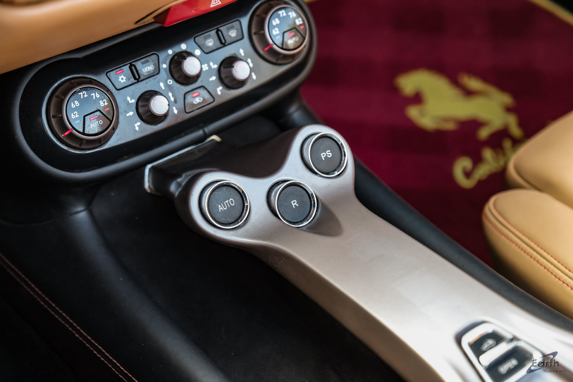 Used 2014 Ferrari California RWD image 67