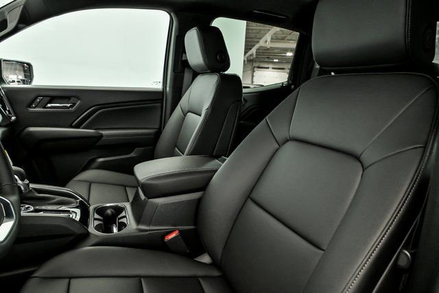 New 2026 GMC Canyon Elevation w/ Convenience Package image 7