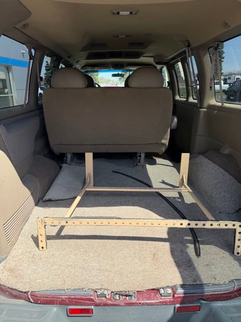 Used 1997 Chevrolet Express 1500 Passenger w/ Preferred Equipment Group RWD image 10