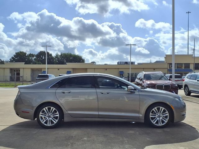 Used 2016 Lincoln MKZ w/ Equipment Group 300A Reserve FWD image 21