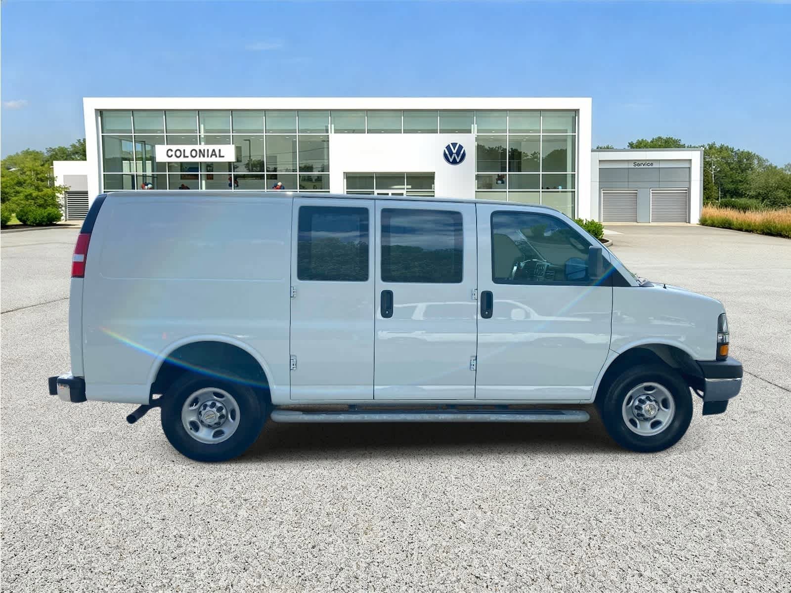 Used 2024 Chevrolet Express 2500 w/ Driver Convenience Package RWD image 6