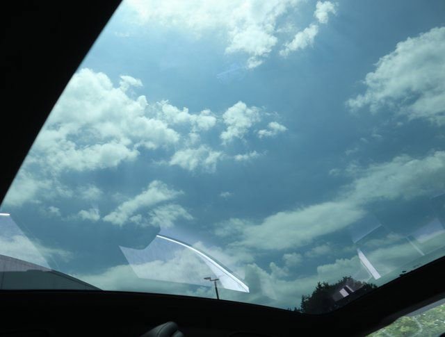 New 2025 Porsche Taycan 4S image 18