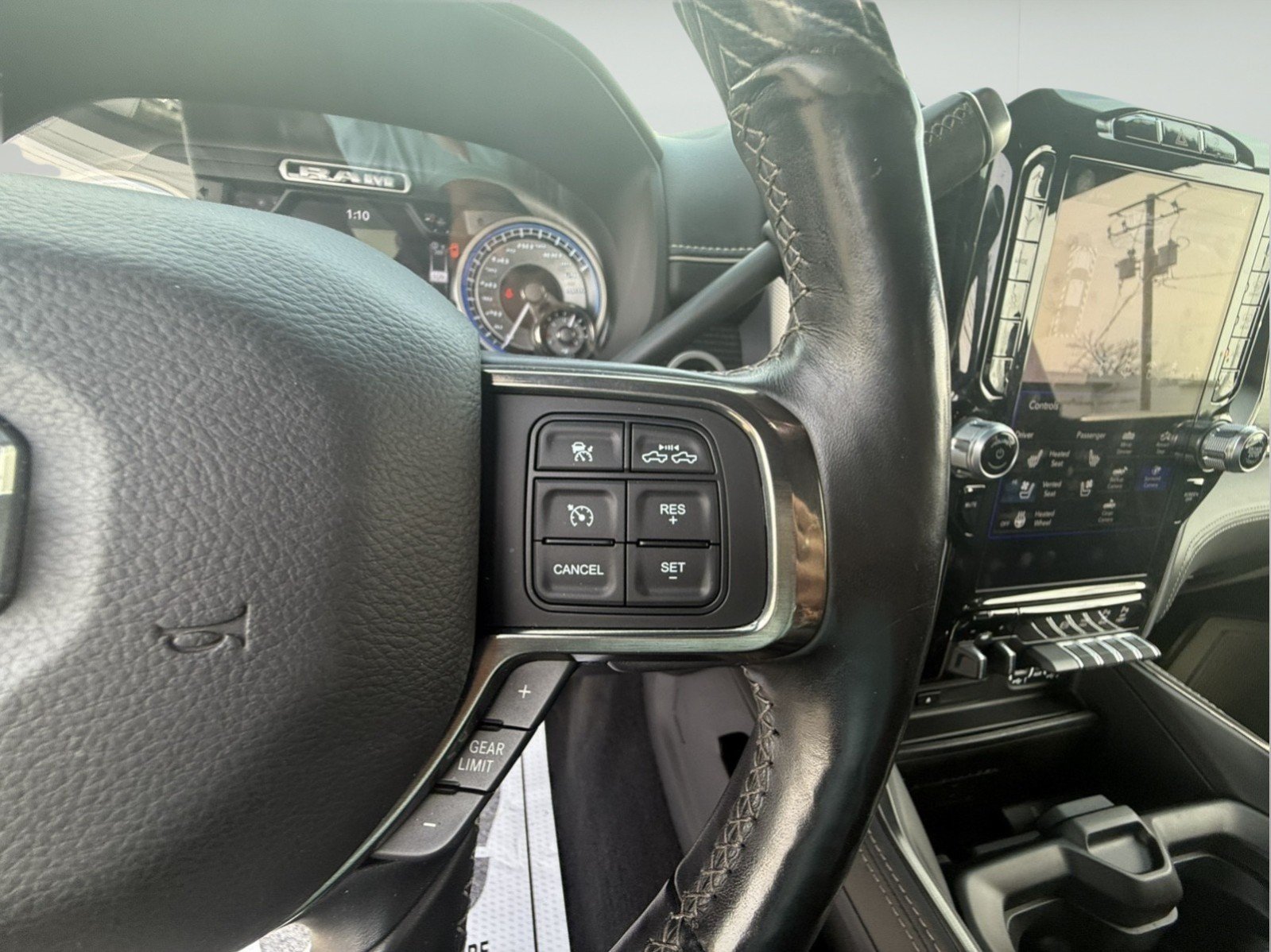 Used 2019 RAM 2500 Limited AWD/4WD image 20