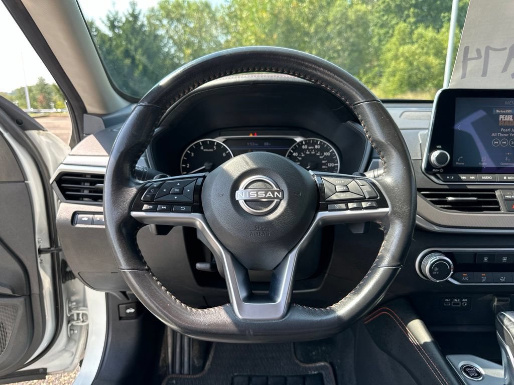 Used 2024 Nissan Altima 2.5 SR FWD image 39