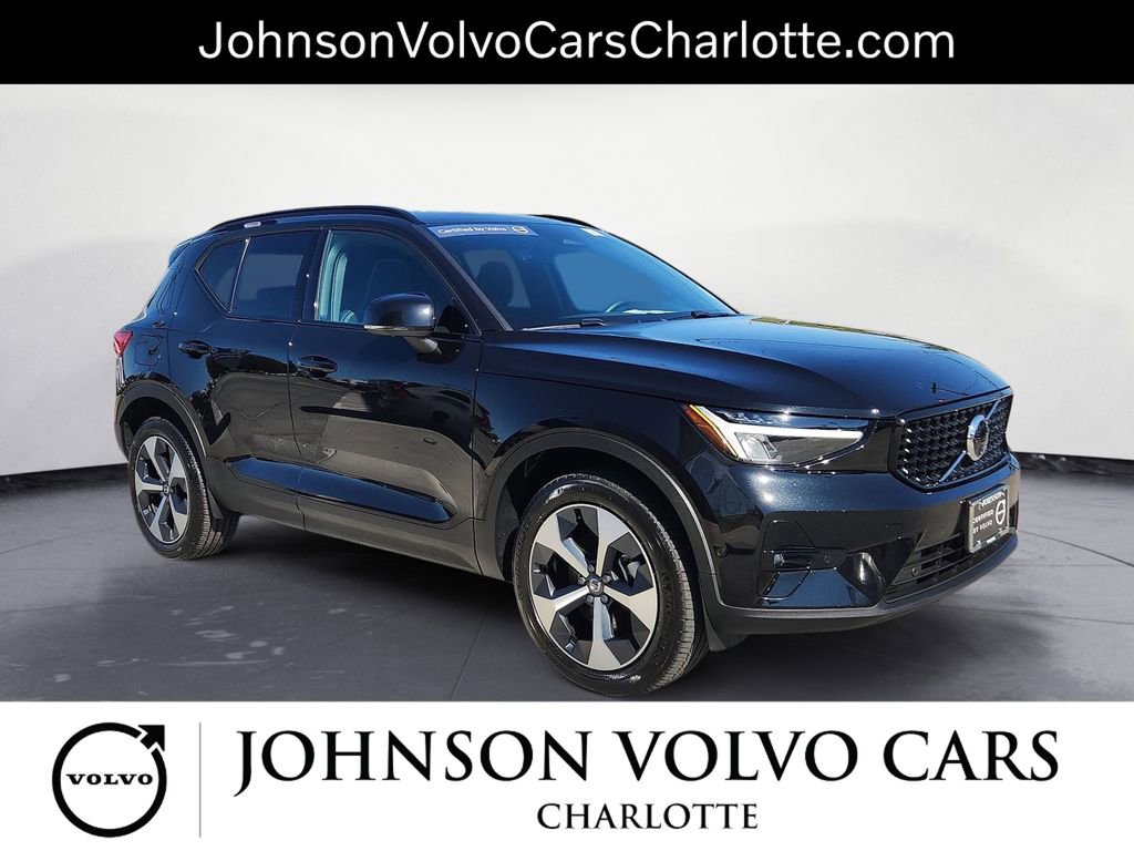 Certified 2025 Volvo XC40 B5 Plus
