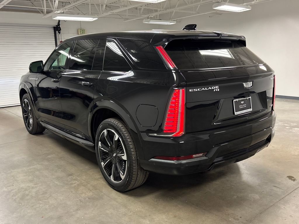 New 2025 Cadillac Escalade IQ Sport 1 w/ Smart Trailering package image 15