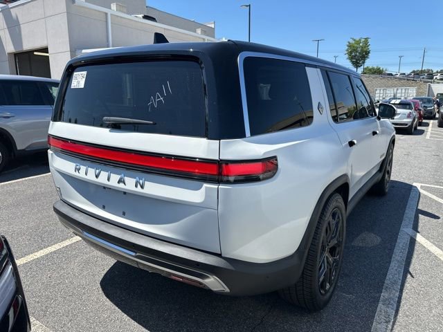 Used 2024 Rivian R1S Adventure AWD/4WD image 4