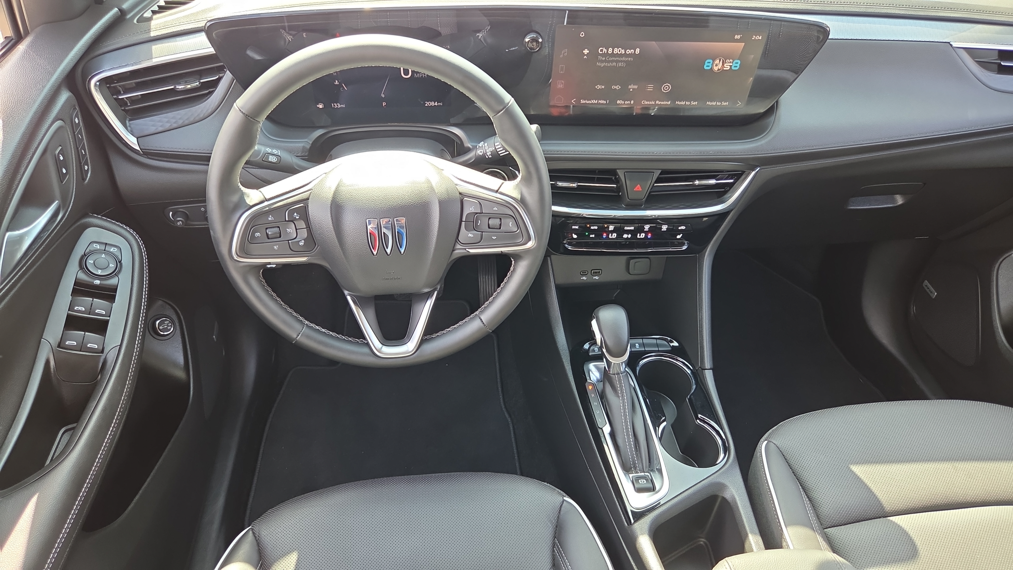 Certified 2024 Buick Encore GX Avenir w/ Avenir Convenience Package FWD image 11