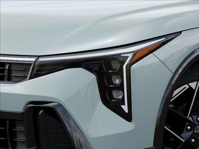 New 2025 Kia K4 GT-Line image 10