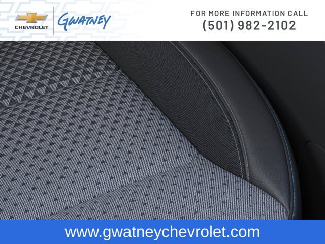 New 2026 Chevrolet Trax LT w/ Midnight Edition FWD image 21