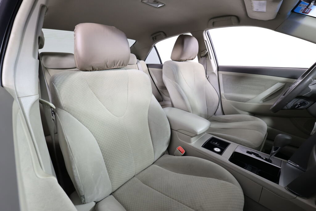 Used 2008 Toyota Camry image 36