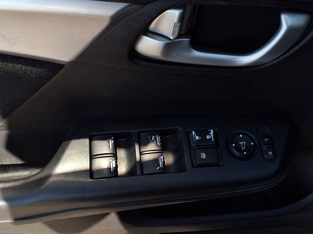 Used 2013 Honda Civic EX image 19