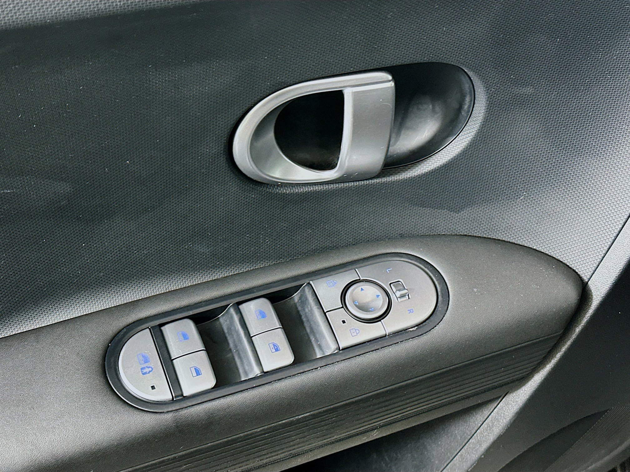 Used 2024 Hyundai Ioniq 5 SEL image 15