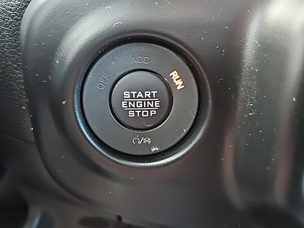 Certified 2023 Jeep Gladiator Overland image 33