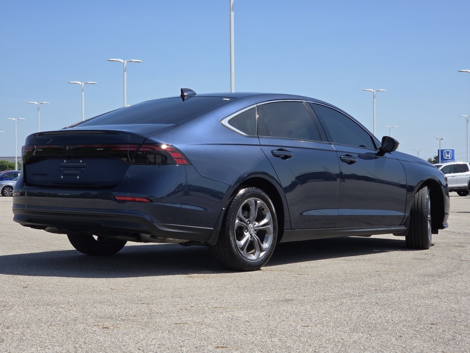 Used 2024 Honda Accord EX image 18