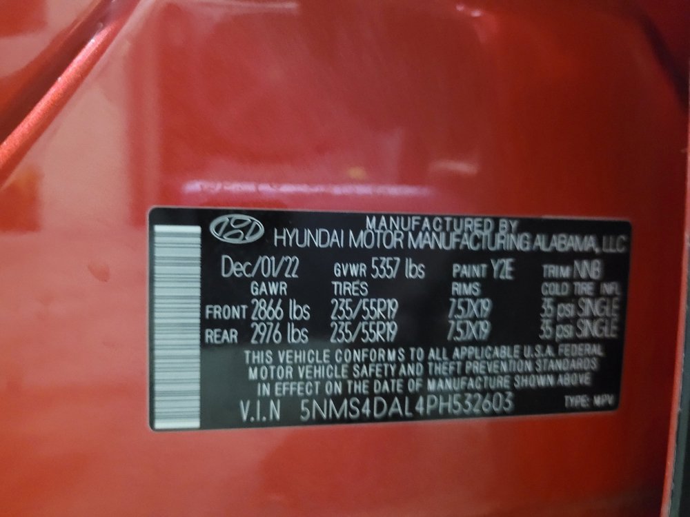 Used 2023 Hyundai Santa Fe Limited image 33