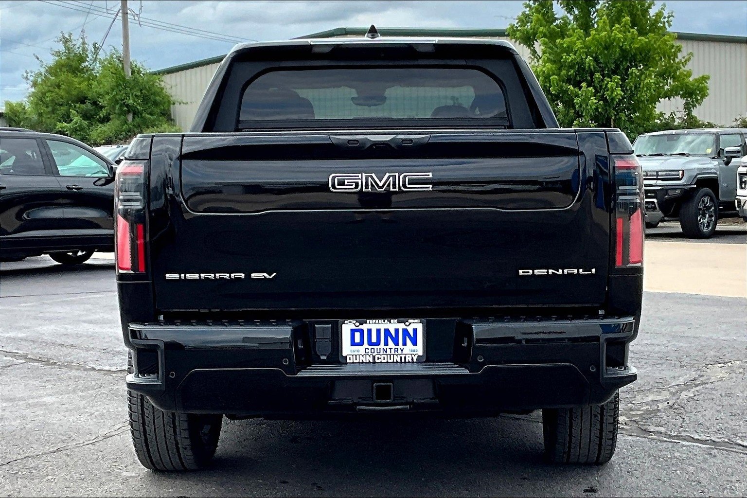 New 2025 GMC Sierra EV Denali image 4