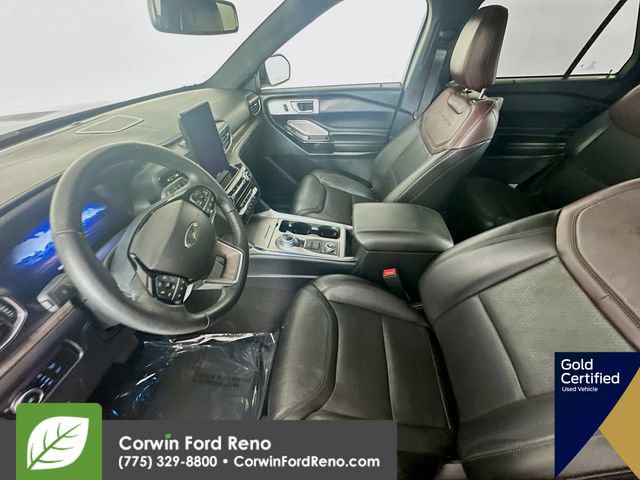 Certified 2024 Ford Explorer Platinum w/ Technology Package AWD/4WD image 26