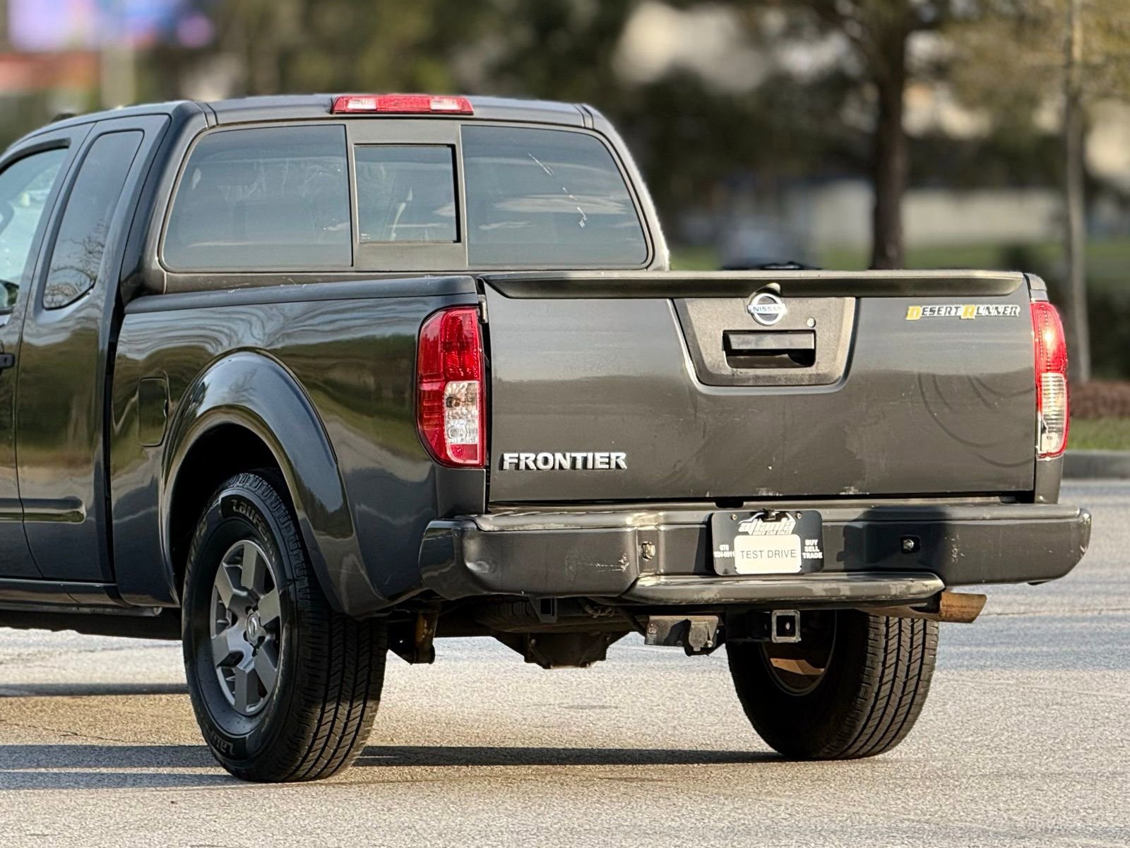 Used 2013 Nissan Frontier Desert Runner image 41