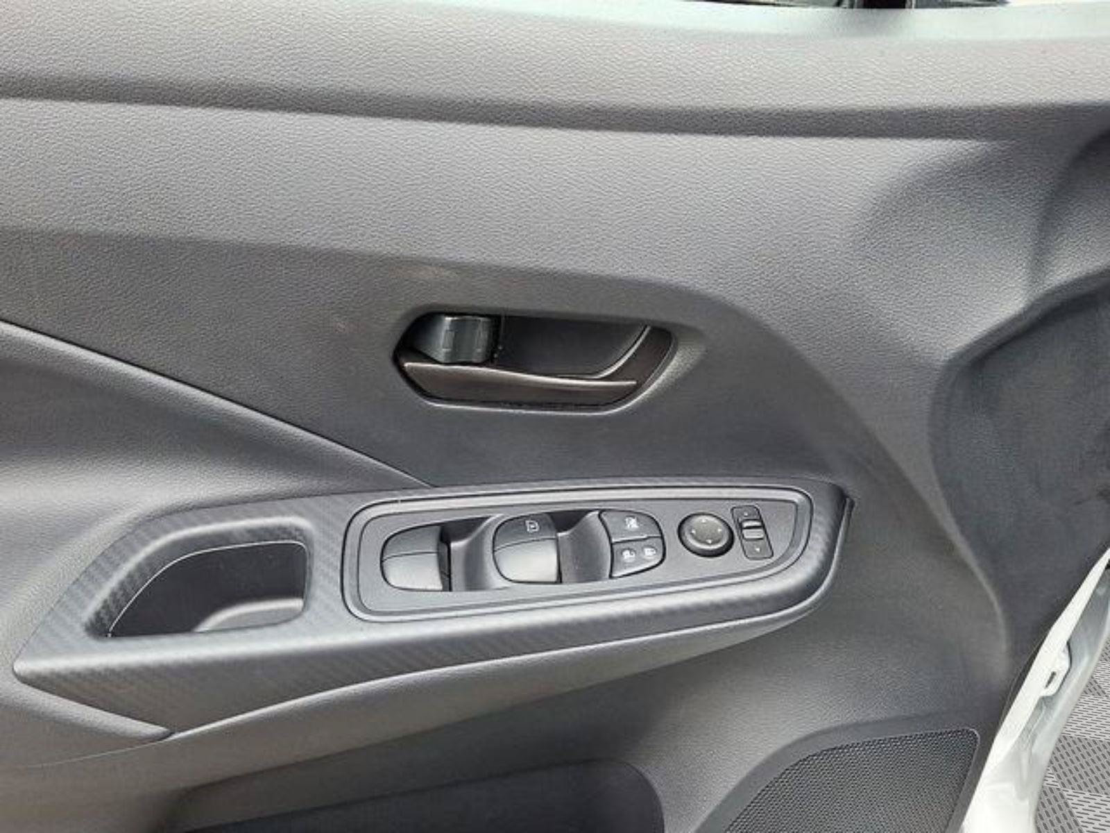 New 2025 Nissan Versa S w/ S Plus Package FWD image 8