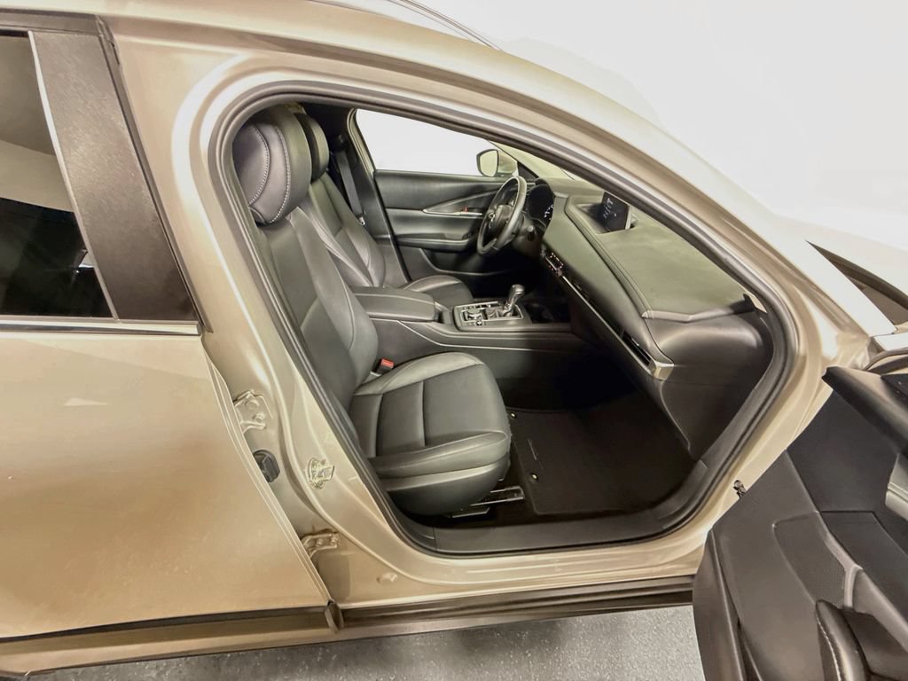 Used 2022 MAZDA CX-30 AWD 2.5 S w/ Select Package image 25