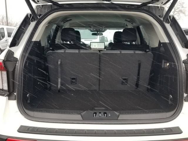 New 2026 Ford Explorer Active w/ Active Comfort Package AWD/4WD image 5
