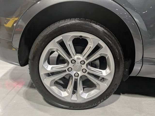 Used 2018 Audi Q3 2.0T Premium Plus w/ Premium Plus Package AWD/4WD image 18