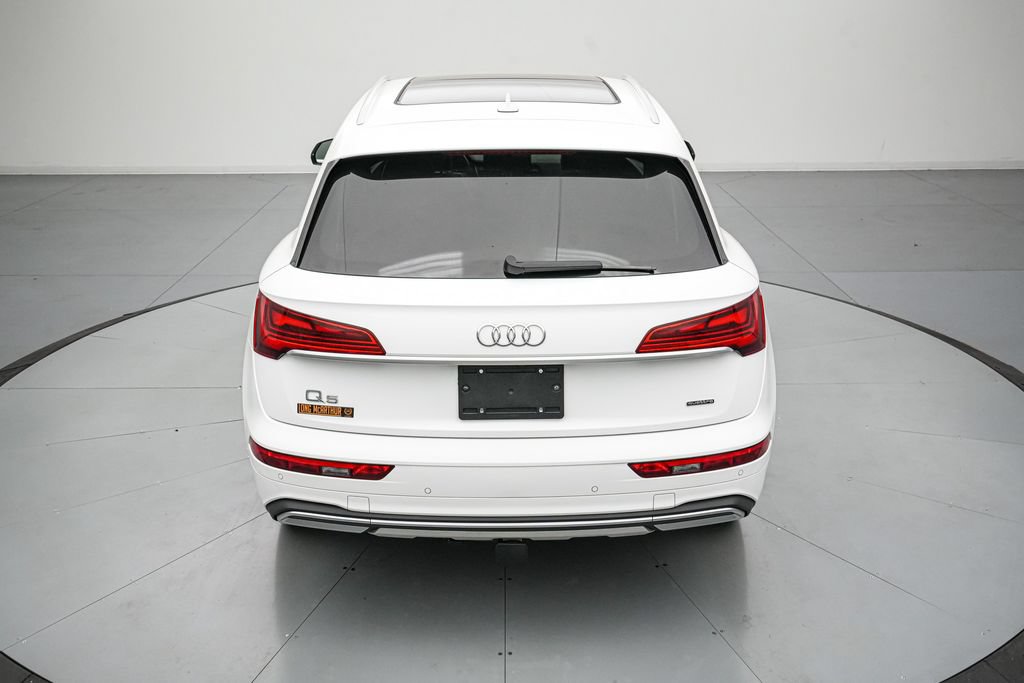 Used 2023 Audi Q5 2.0T Premium w/ Convenience Package AWD/4WD image 5