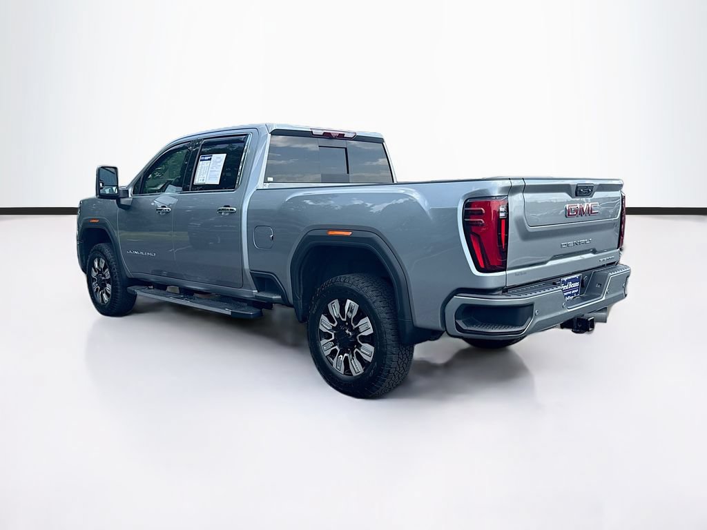 Used 2025 GMC Sierra 2500 Denali w/ Denali Reserve Package AWD/4WD image 5