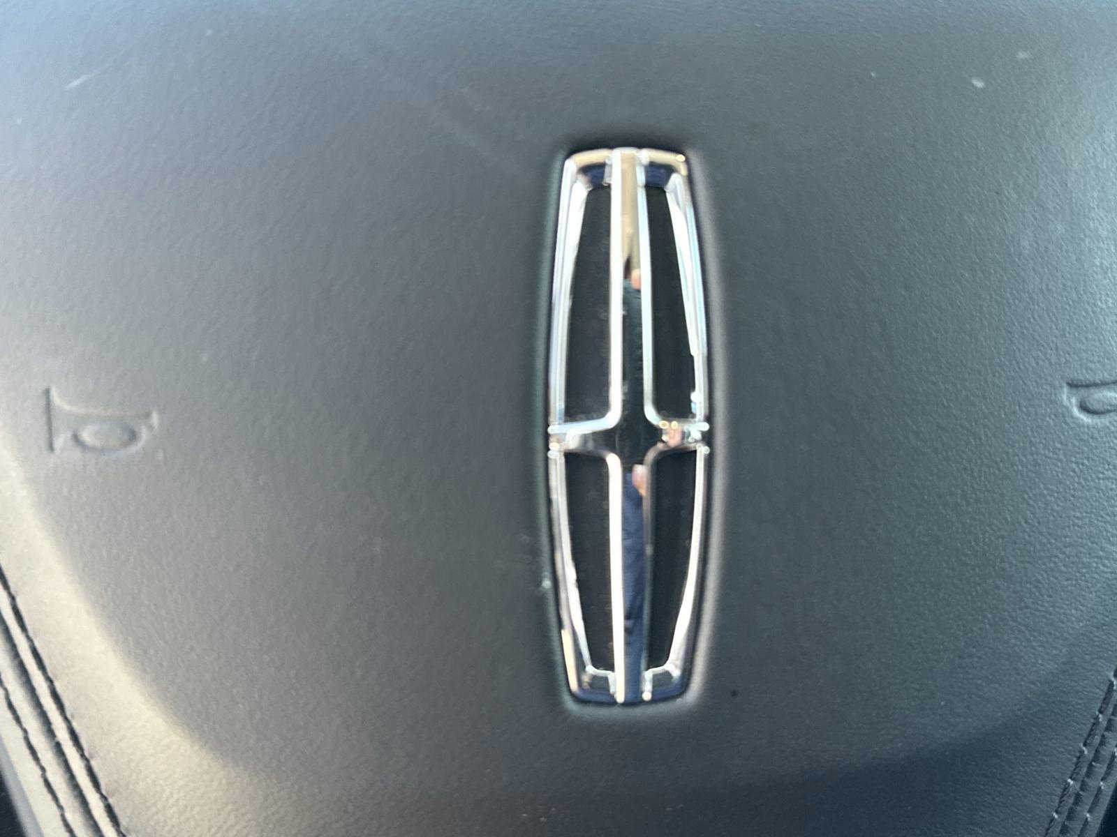 New 2025 Lincoln Aviator Reserve w/ Equipment Group 201A image 22