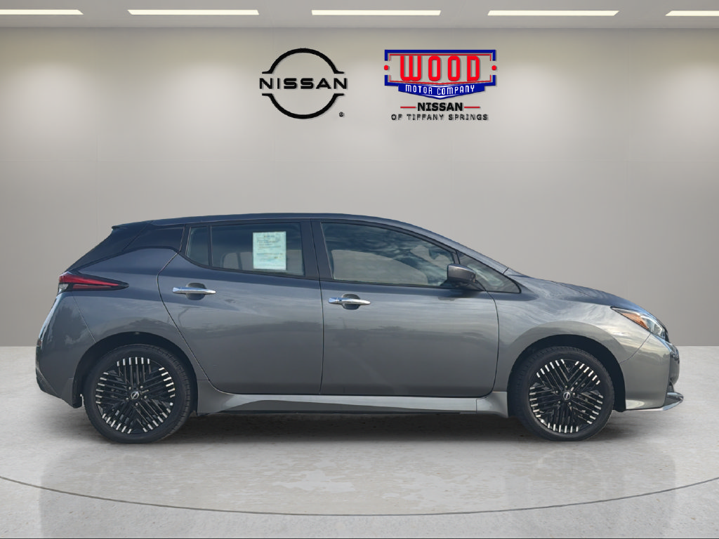 Certified 2025 Nissan Leaf SV Plus FWD image 2