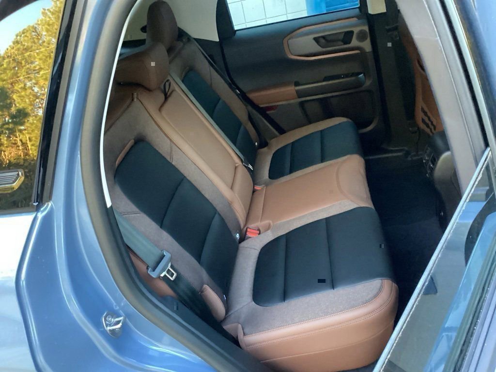 New 2025 Ford Bronco Sport Outer Banks w/ Outer Banks Tech Package+ AWD/4WD image 35