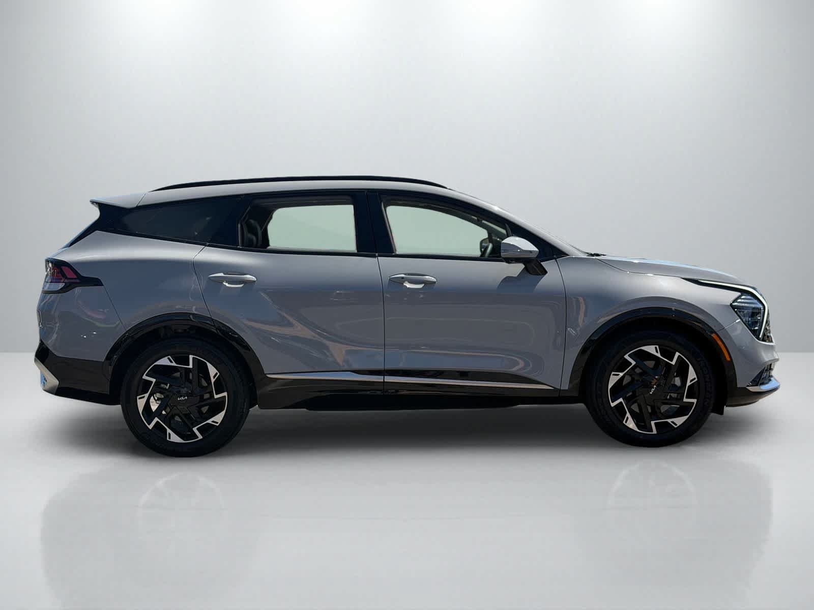 Used 2025 Kia Sportage SX FWD image 8