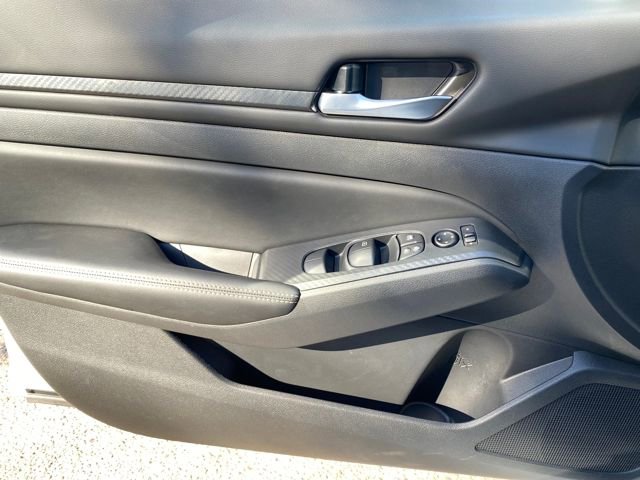 New 2025 Nissan Altima 2.5 SV w/ SV Special Edition Package image 13