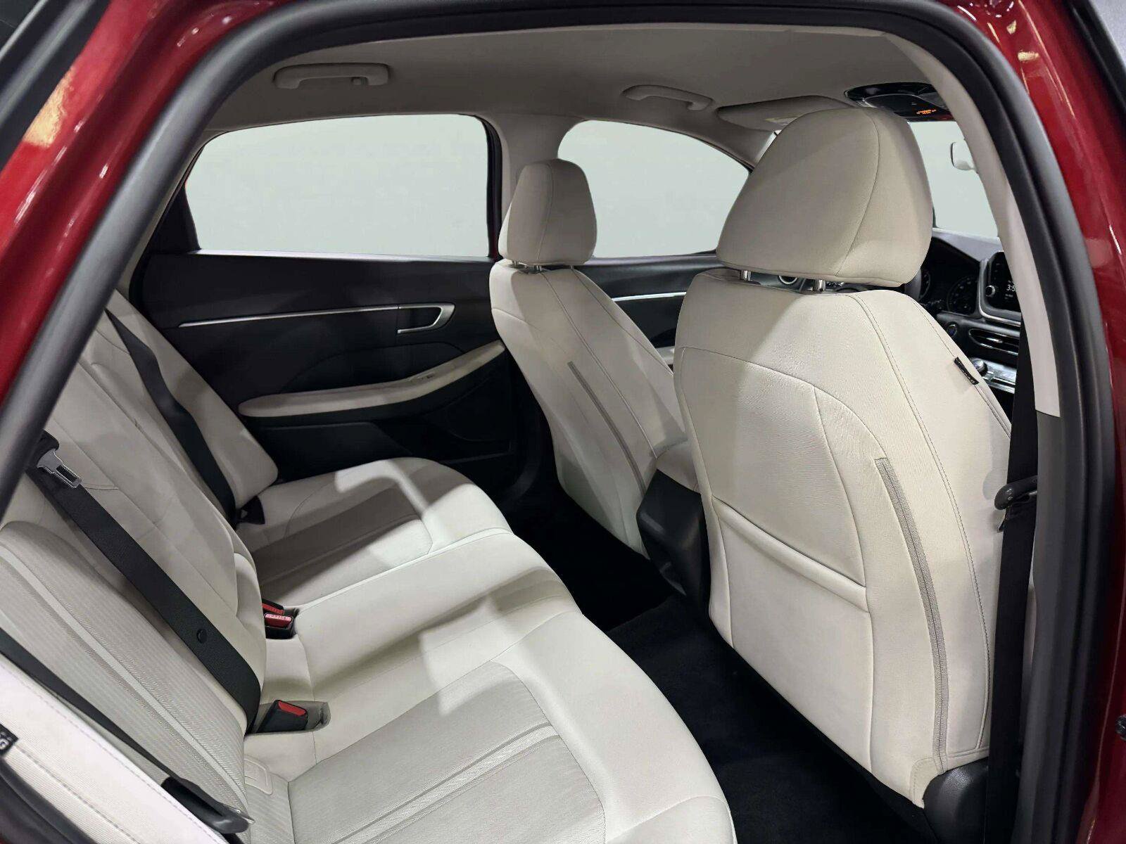 Used 2023 Hyundai Sonata SEL FWD image 34