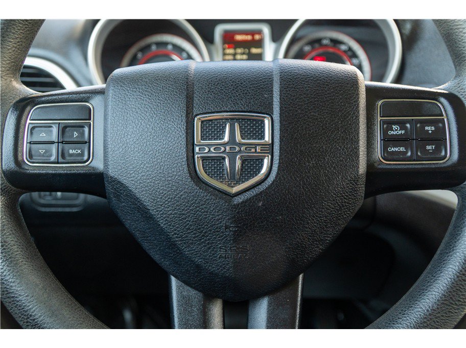 Used 2019 Dodge Journey SE FWD image 8