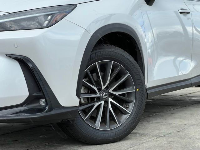 Used 2023 Lexus NX 350 AWD image 2