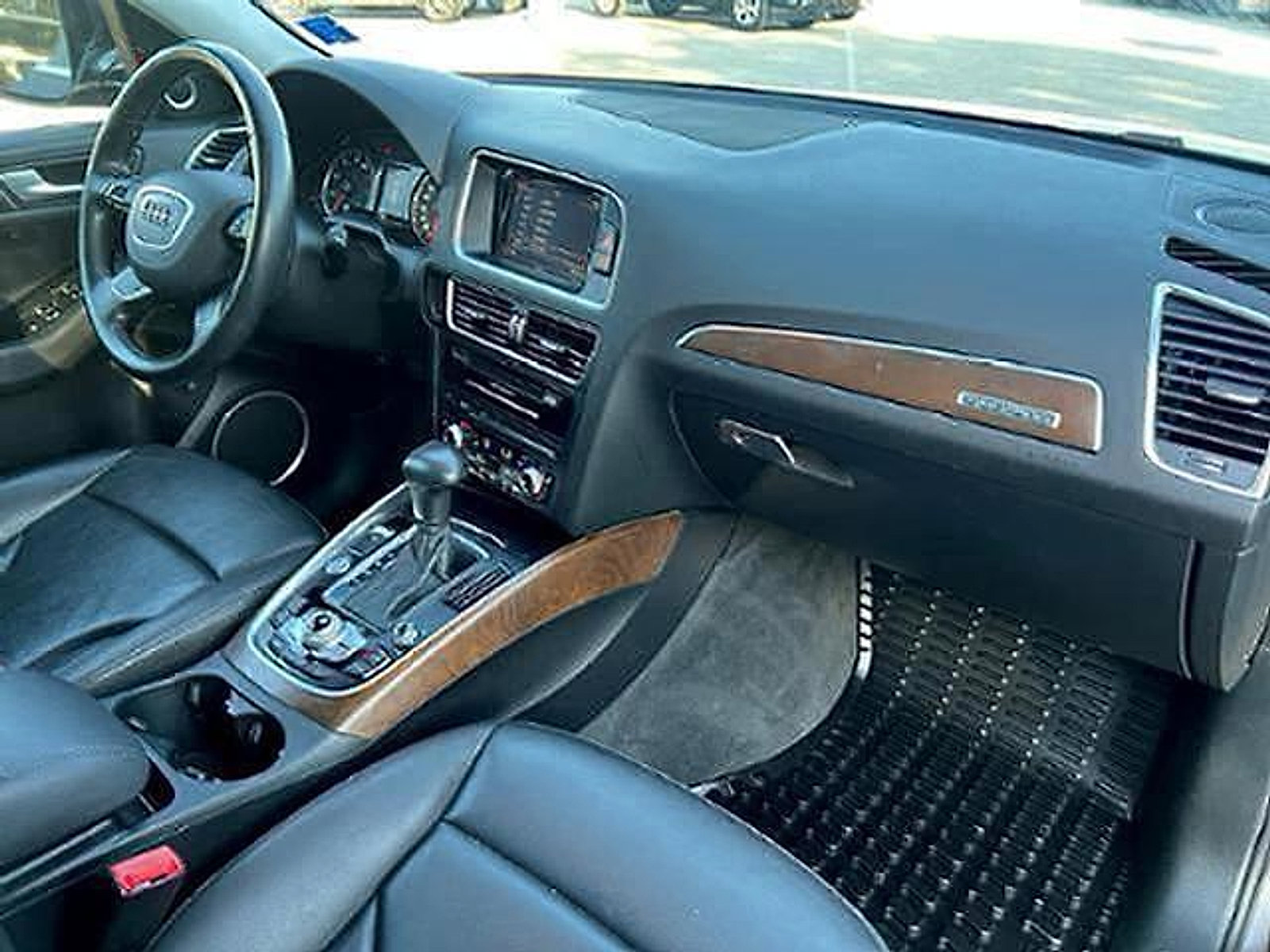 Used 2016 Audi Q5 2.0T Premium Plus w/ Technology Package AWD/4WD image 15