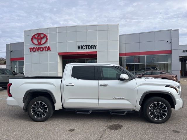 Used 2023 Toyota Tundra Limited image 3