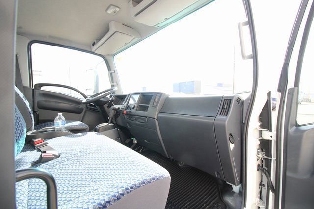 New 2024 Chevrolet Low Cab Forward RWD image 35